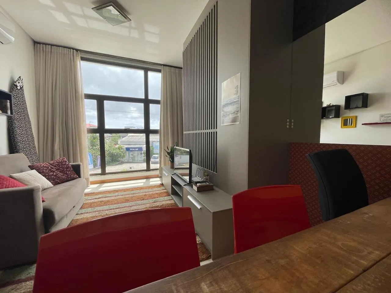 Estudio Completo 400M Da Praia - Novo Campeche - Florianópolis Brasil