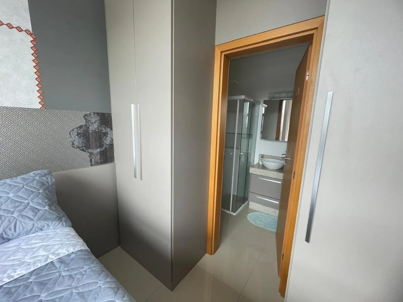 Apartamento Estudio Completo 400M Da Praia - Novo Campeche - Florianópolis Brasil